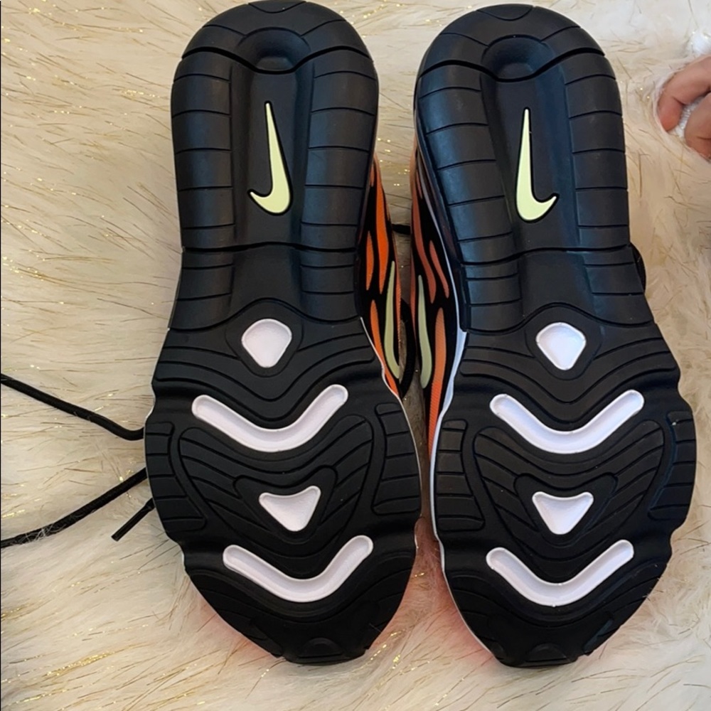 Brand new Nike air max exosense - Picture 7 of 11